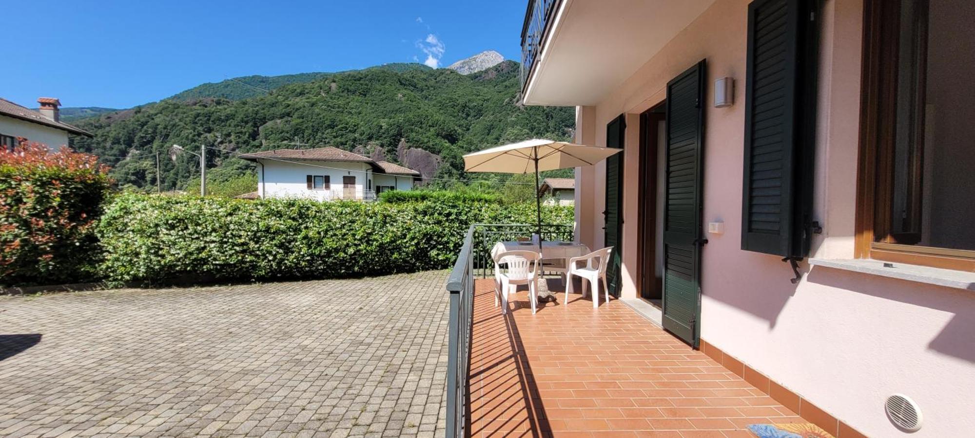 Apartament Terrazza Fucinetta Introbio Zewnętrze zdjęcie