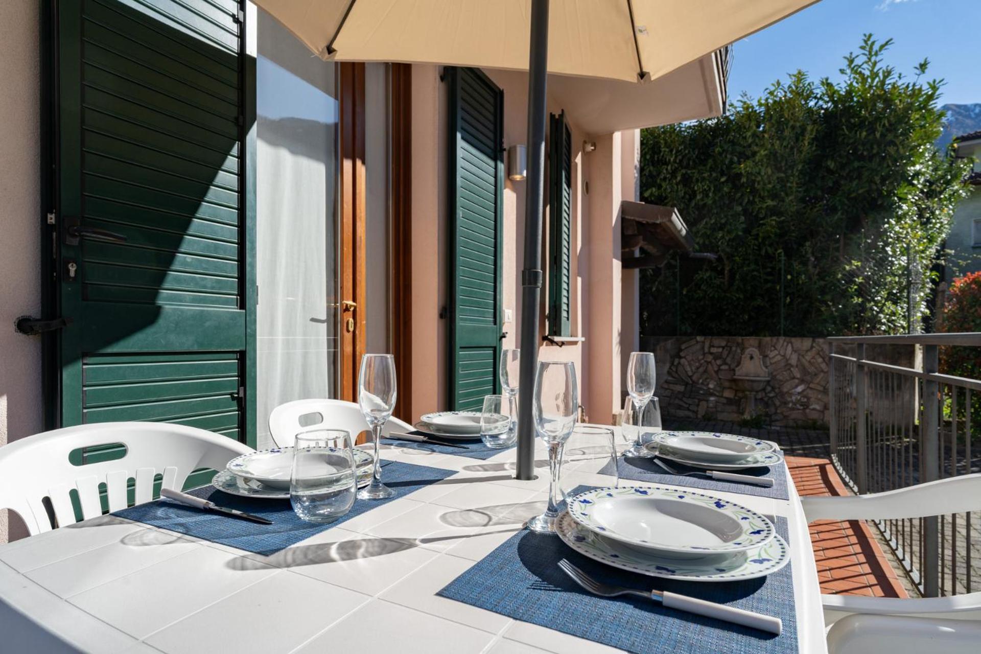 Apartament Terrazza Fucinetta Introbio Zewnętrze zdjęcie